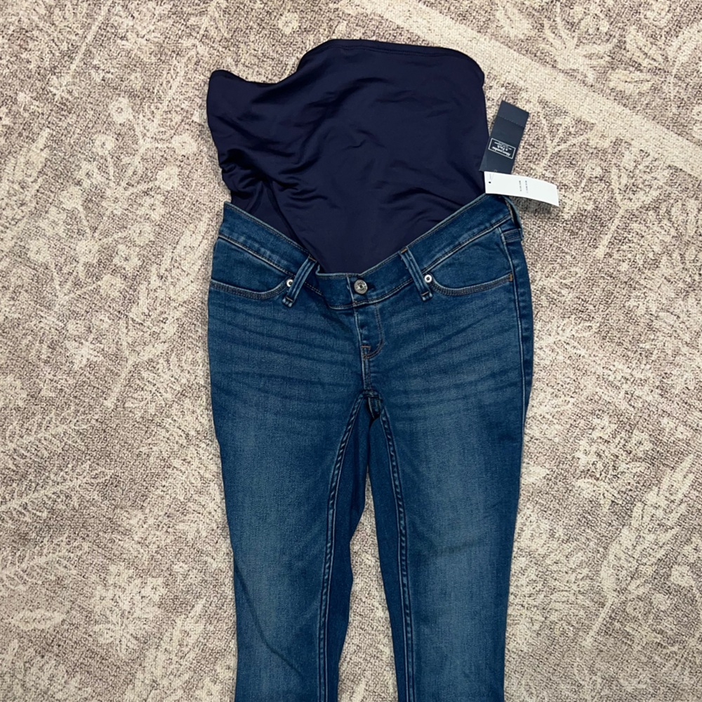 Abercrombie & Fitch Dark Blue Women's Jeggings